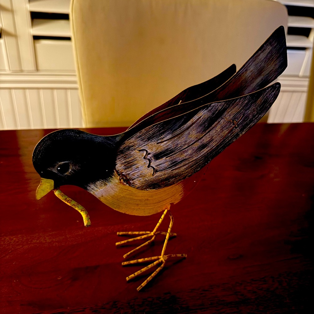 Vintage Metal Bird…. Robin With Worm